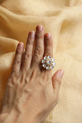 Kundan Classic Flower Finger Ring