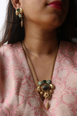 Antique Turquoise Flower Pendant Set