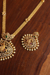 Peacock Pearls Pendant Set