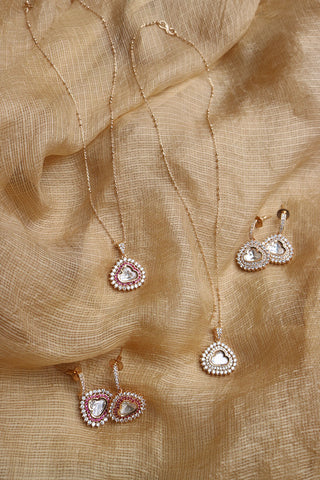 Kundan Pear Pendant Set