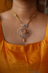 Peacock Pearls Pendant Set