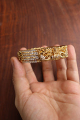 AD 5 Line Lakshmi Flower Bangle