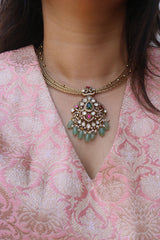 Kundan Ornamental Hasli Style Set