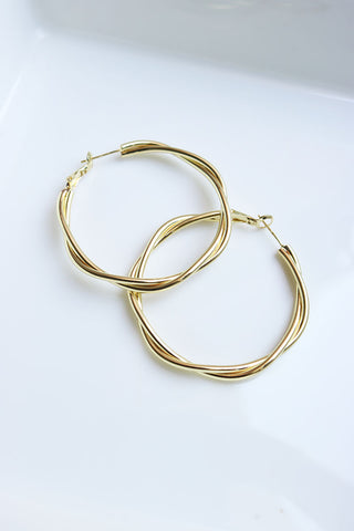 Two Line Twister Hoops Gold