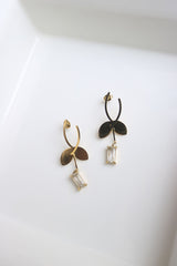 Leaf Stone Earrings