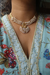 Peacock Cluster Pearls Short Set