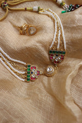 Kundan Centre Stone Pearls Choker Set