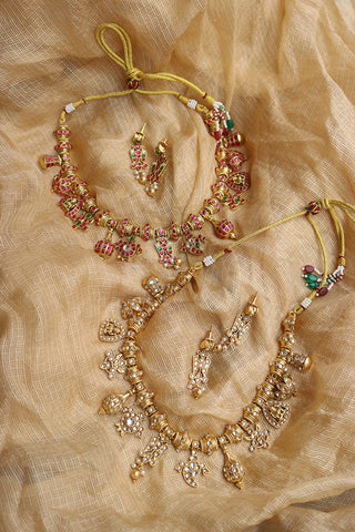 Traditional Charms style set