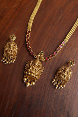 Lakshmi Ovals Peacock Pendant Set