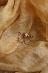 Kundal Dual Finger Ring