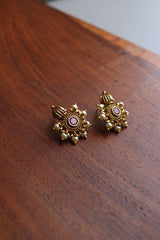 Pearl Ruby Tomb Studs