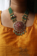 Peacock Kundan Motifs Set short