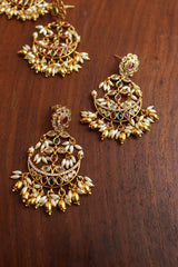 Oval Swing Chaand Earrings