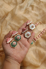 Jadau Hexa Marble Choker