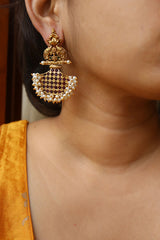 Cluster Pearls Lakshmi Haathi Chaandbalis
