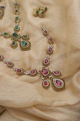 Dull Gold Oval Stones Set