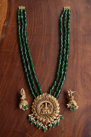 Ornamental Lakshmi Beads Pendant Set