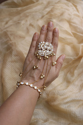 White Kundan Peacock Haathphool