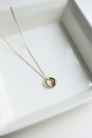 Dainty Hollow Chain