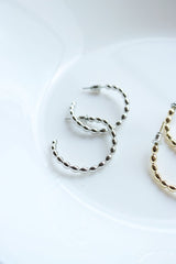 Gold Oval Curve Hoops