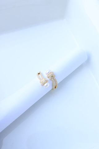 AD Pearl Knot Finger Ring