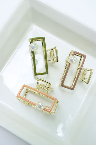 Enamel Dual Pearl Claw Clip