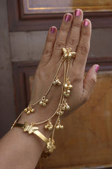 Matte Butterfly Haathphool