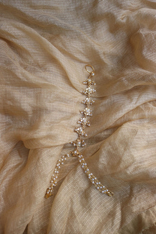 Matte Pearl Flower Haathphool