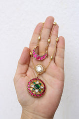 Kundan Chaand 2 Layer Necklace Set