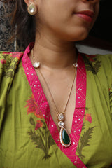 Kundan Tear Drop Necklace Set