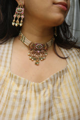 Jadau Kairi Pearls Choker Set