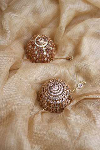 AD Statement Hair Bun