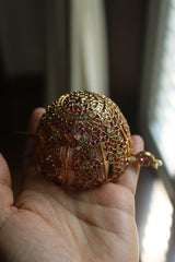 AD Statement Hair Bun