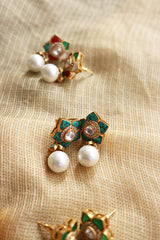Flower Pearl Droplet Studs