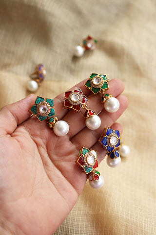 Flower Pearl Droplet Studs