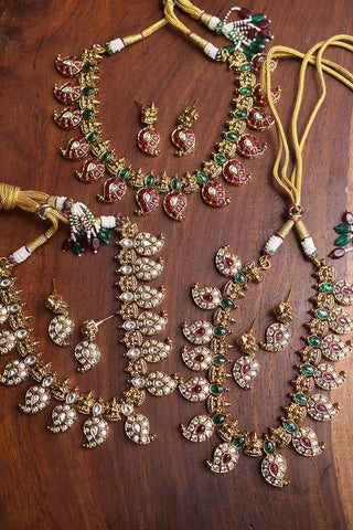 Paisley Lakshmi Kundan Set