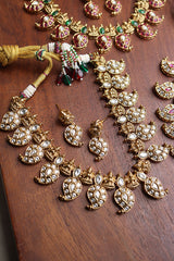 Paisley Lakshmi Kundan Set