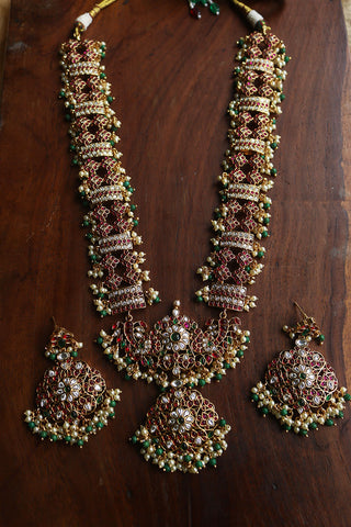 Festive Kundan Paisley Long Set
