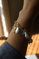 Shell Pearl Charms Bracelet