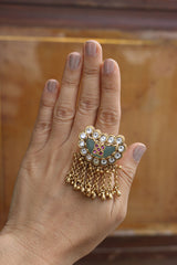 Chaand Chime Finger Ring