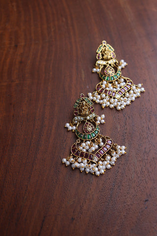 Lakshmi Swing Chaandbalis