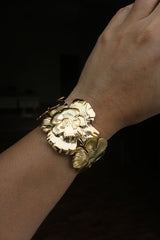 Solid Flower Hand Cuff