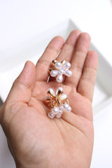 Set of 2 Pearl Small Flower Claw Clips