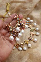 Chunky Pearl Flower Necklace Set