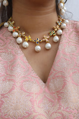 Chunky Pearl Flower Necklace Set