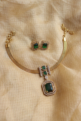 Elegant Emerald Stones Set