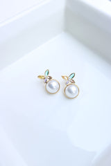 Multi Pearl Studs