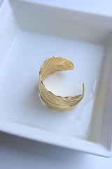 Solid Leaf Cuff