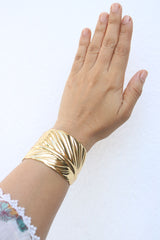 Solid Leaf Cuff