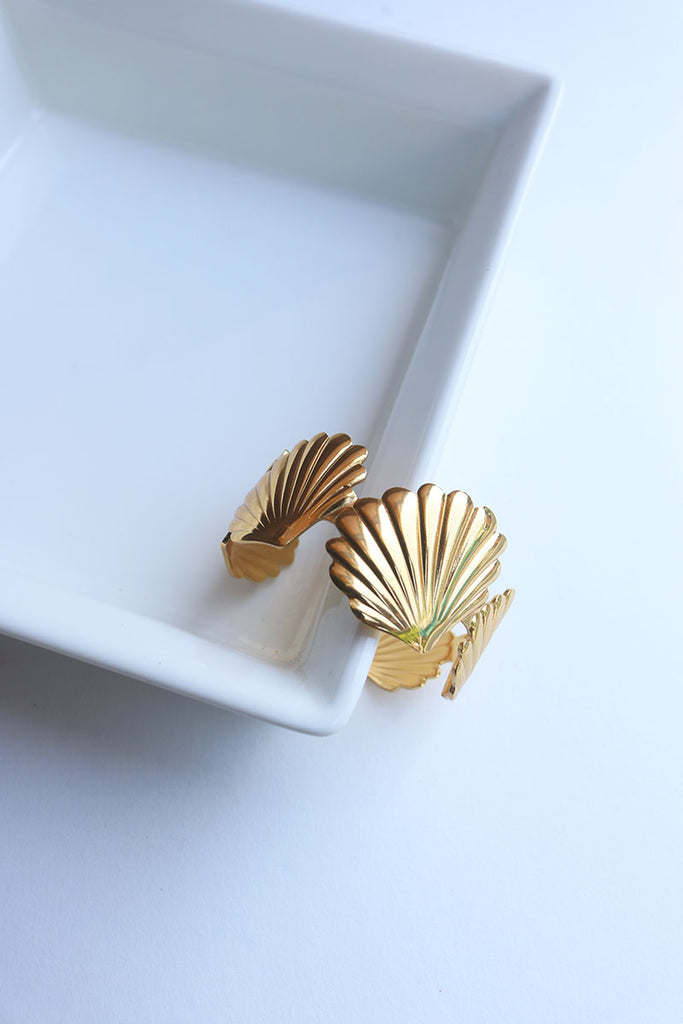 Shell Cuff Shell Cuff – zahana